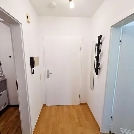 Apartment Mit Schwimmbad Und Sauna *