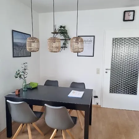 Lejlighed Mit Schwimmbad Und Sauna Bad Bergzabern